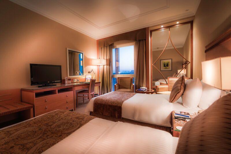 Hotel Golden Tulip Bahrain Manama Exterior foto