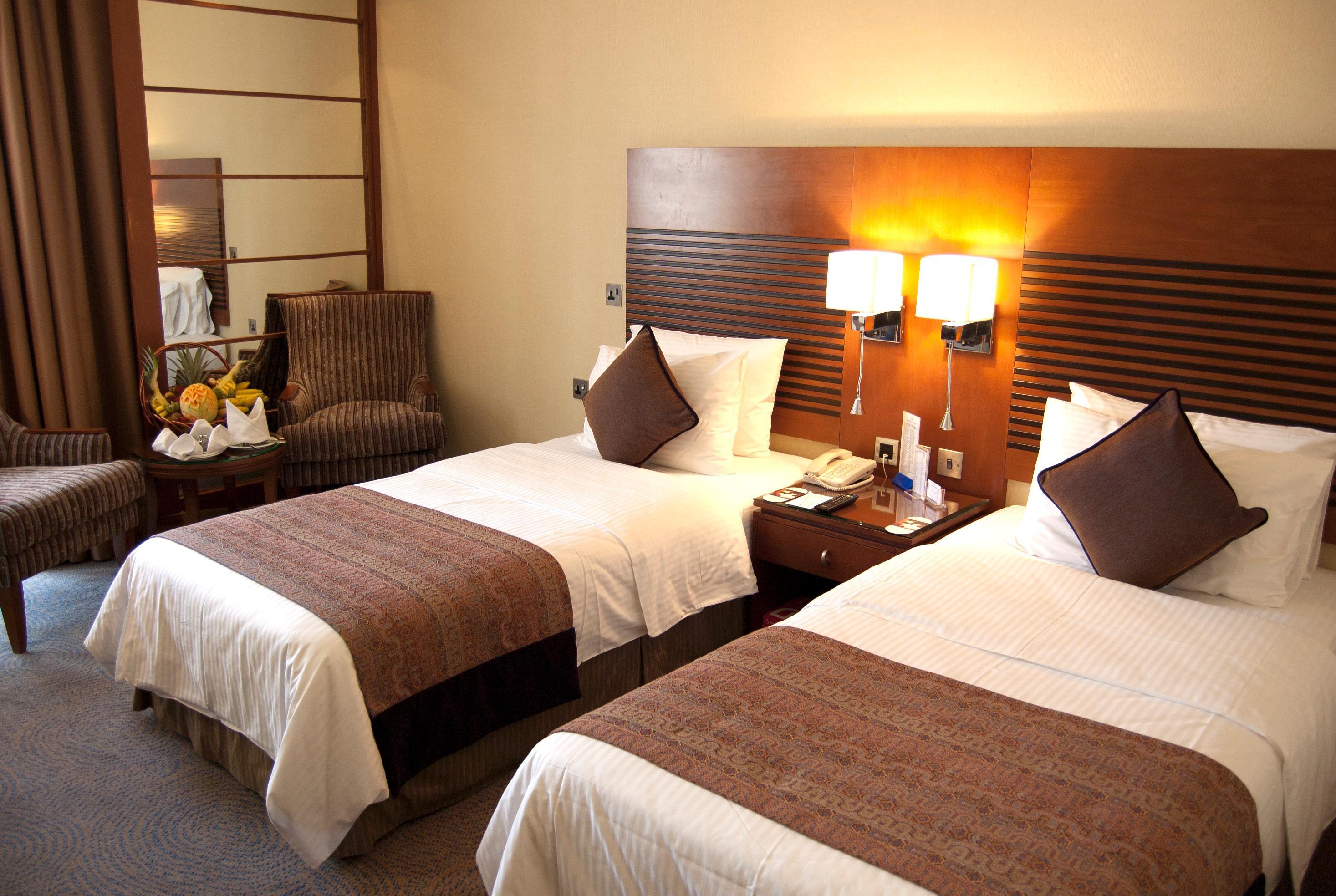 Hotel Golden Tulip Bahrain Manama Exterior foto