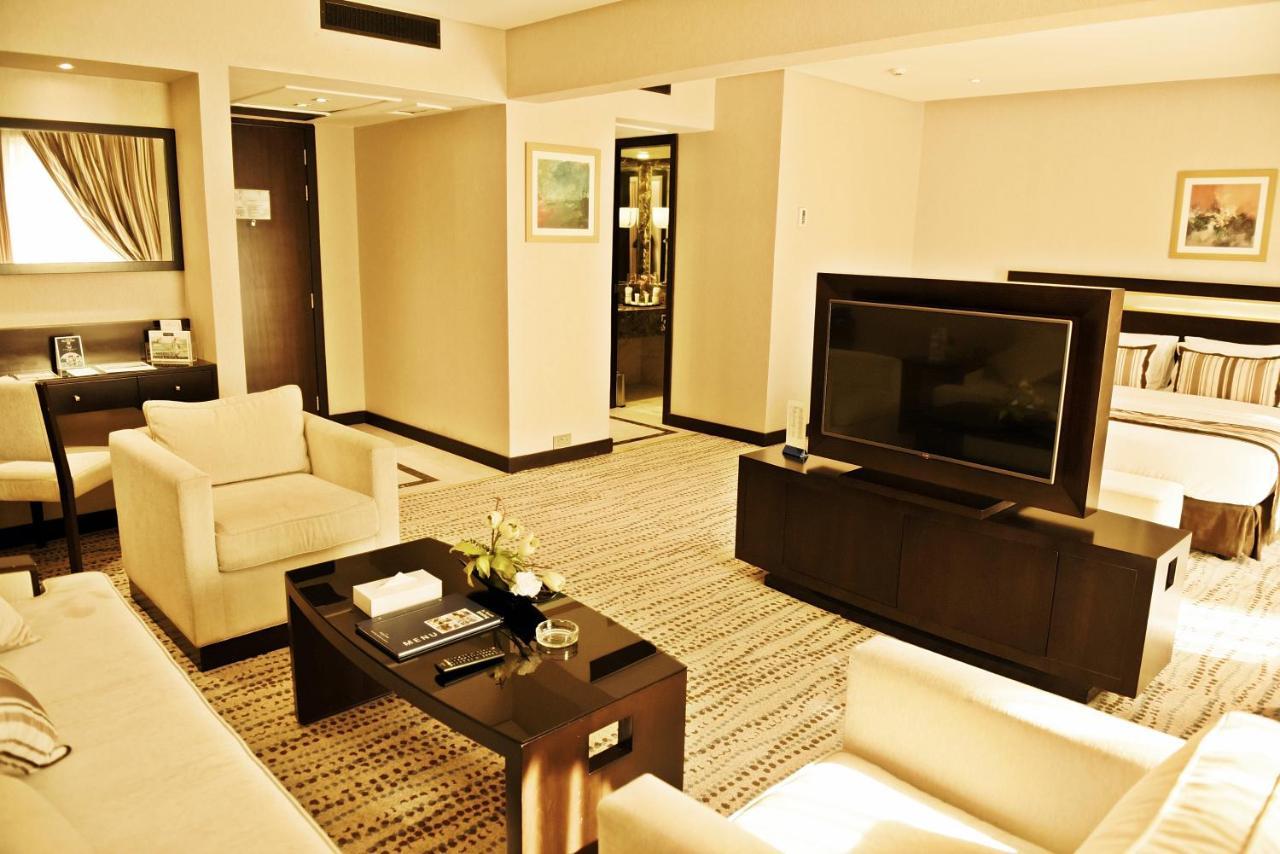 Hotel Golden Tulip Bahrain Manama Exterior foto